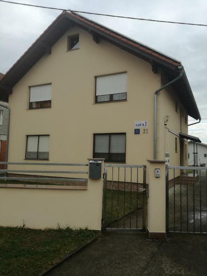 Sara1 Leilighet Slavonski Brod Eksteriør bilde